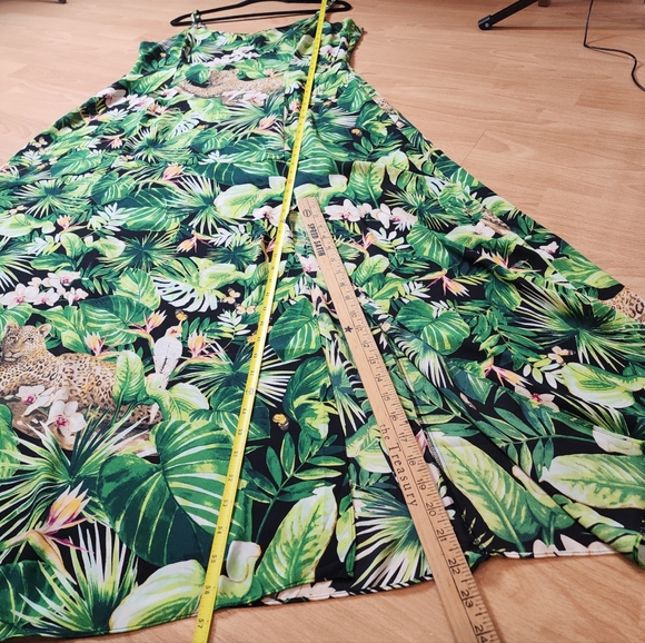 WHBM Jungle Leopard Green Tropical Sleeveless Maxi Dress Size 16 - Picture 13 of 16